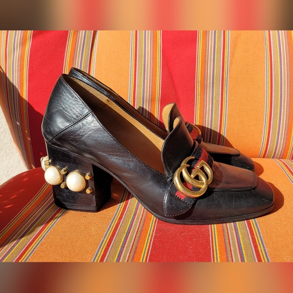 Gucci Shoes - Gucci Black Peyton Loafer Pearl Heel Shoes Size 5